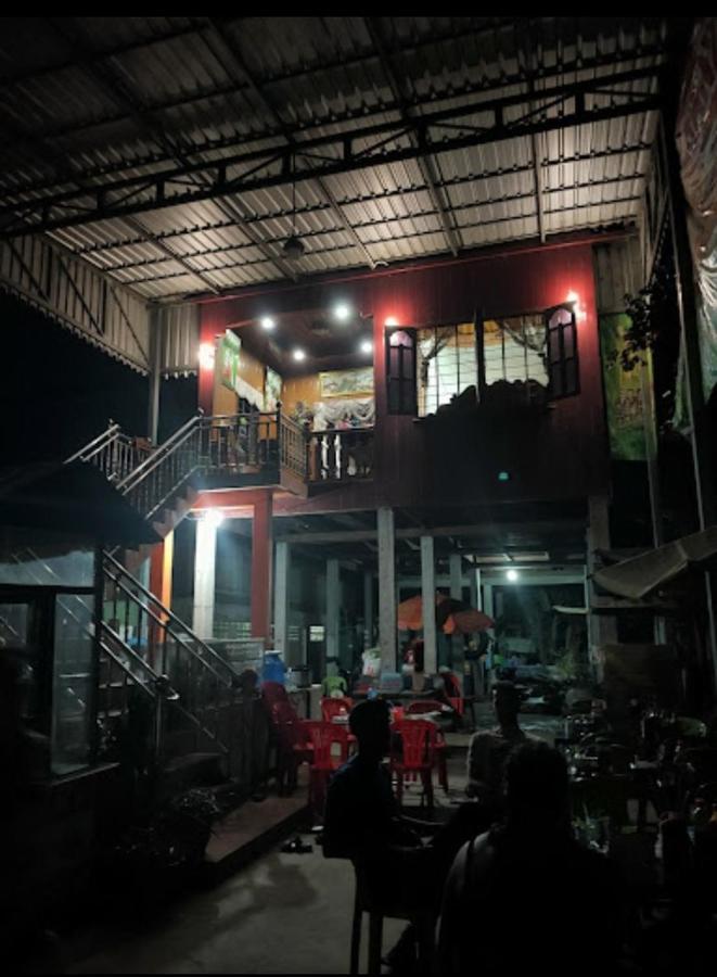 Tonle Mekong Homestay Krong Kracheh Exteriör bild