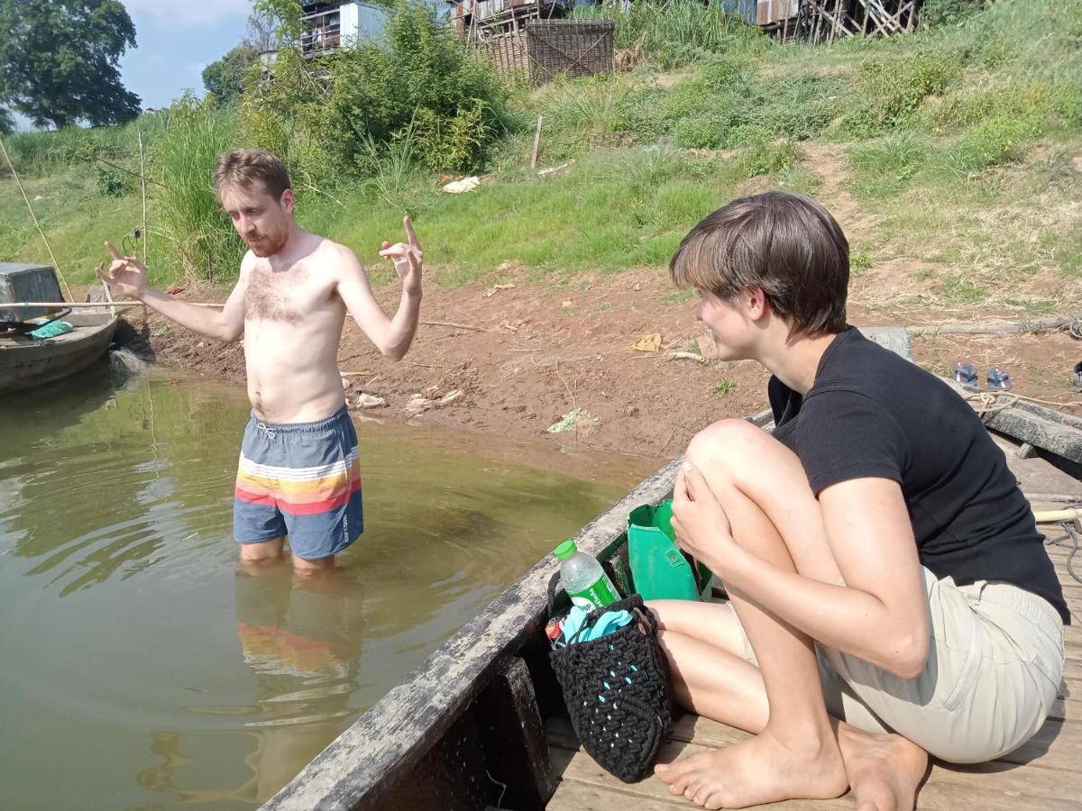 Tonle Mekong Homestay Krong Kracheh Exteriör bild