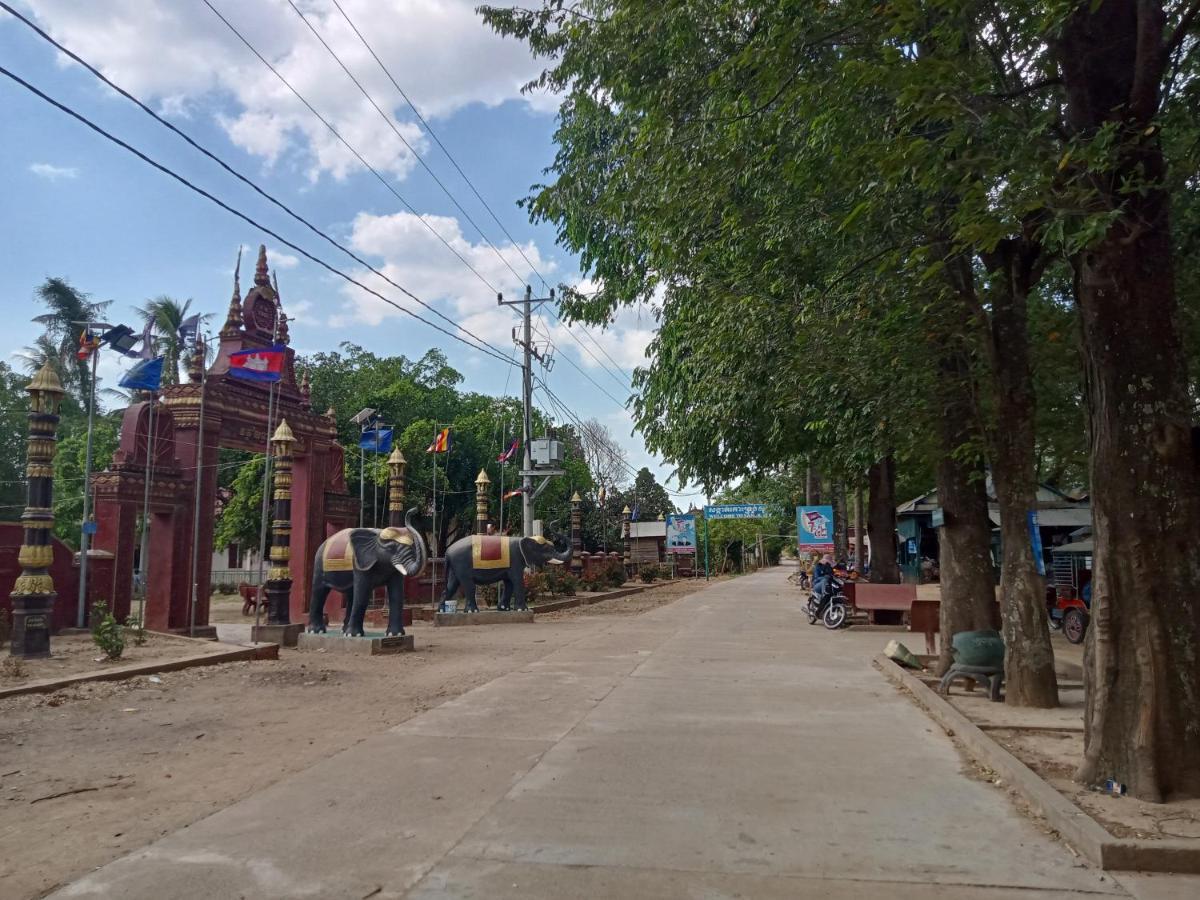 Tonle Mekong Homestay Krong Kracheh Exteriör bild